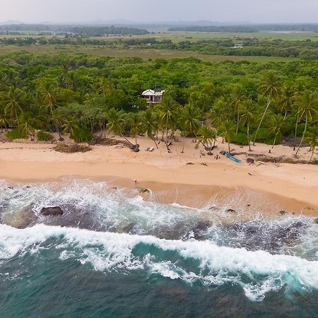 Autumn Moon Beach Cabanas Tangalle Buitenkant foto