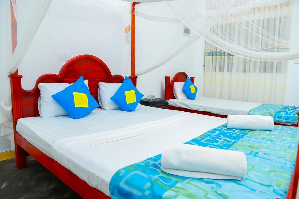 Autumn Moon Beach Cabanas Tangalle Buitenkant foto