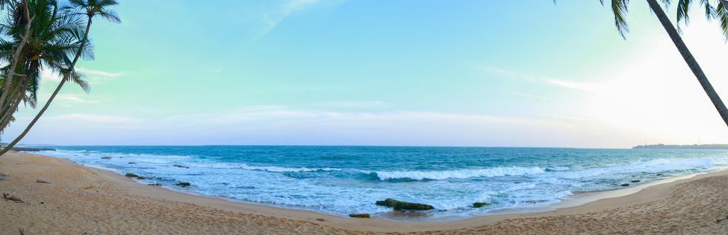 Autumn Moon Beach Cabanas Tangalle Buitenkant foto