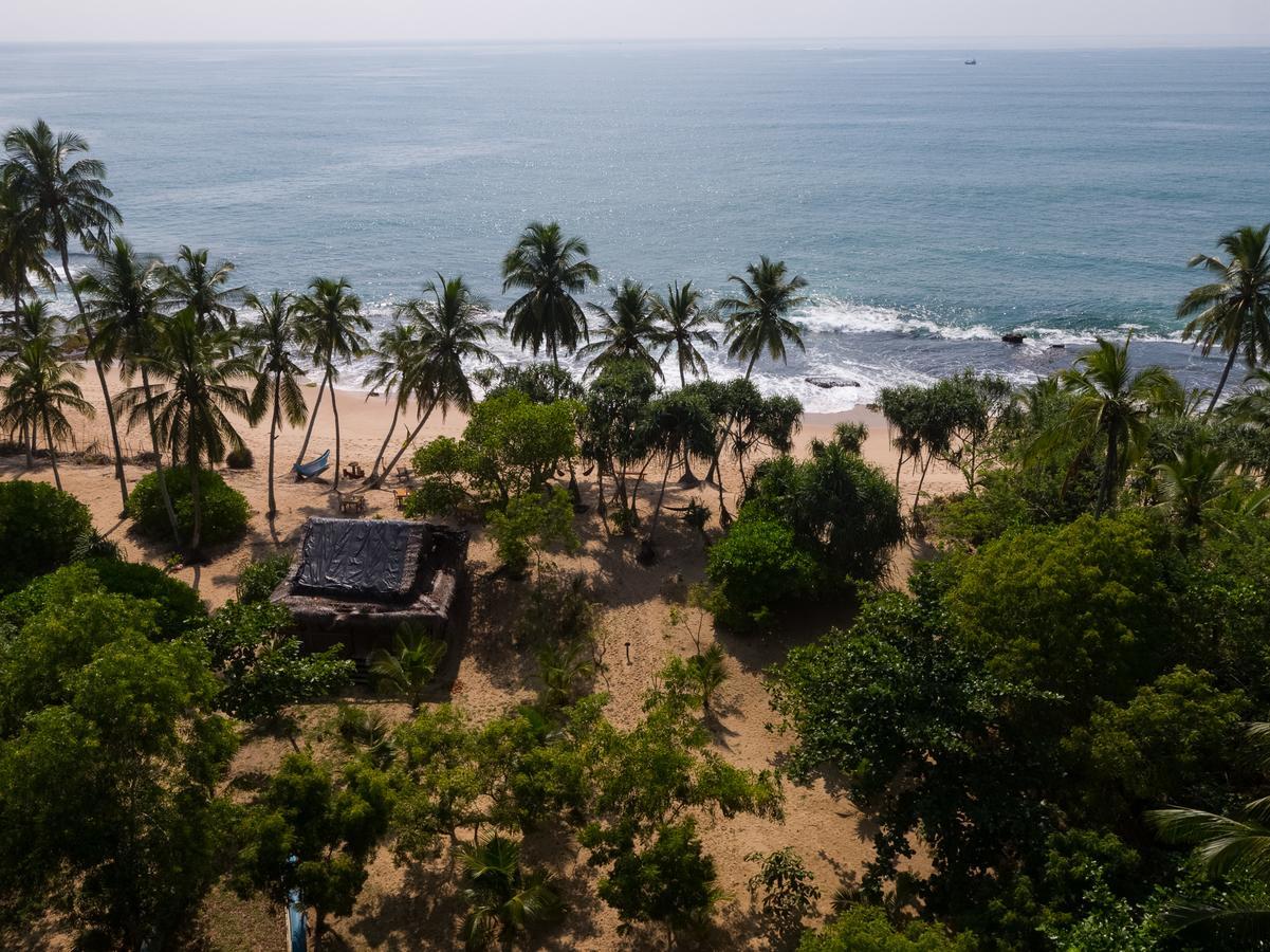 Autumn Moon Beach Cabanas Tangalle Buitenkant foto