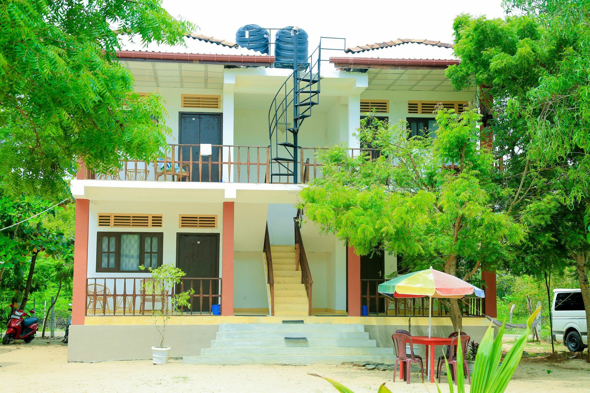 Autumn Moon Beach Cabanas Tangalle Buitenkant foto